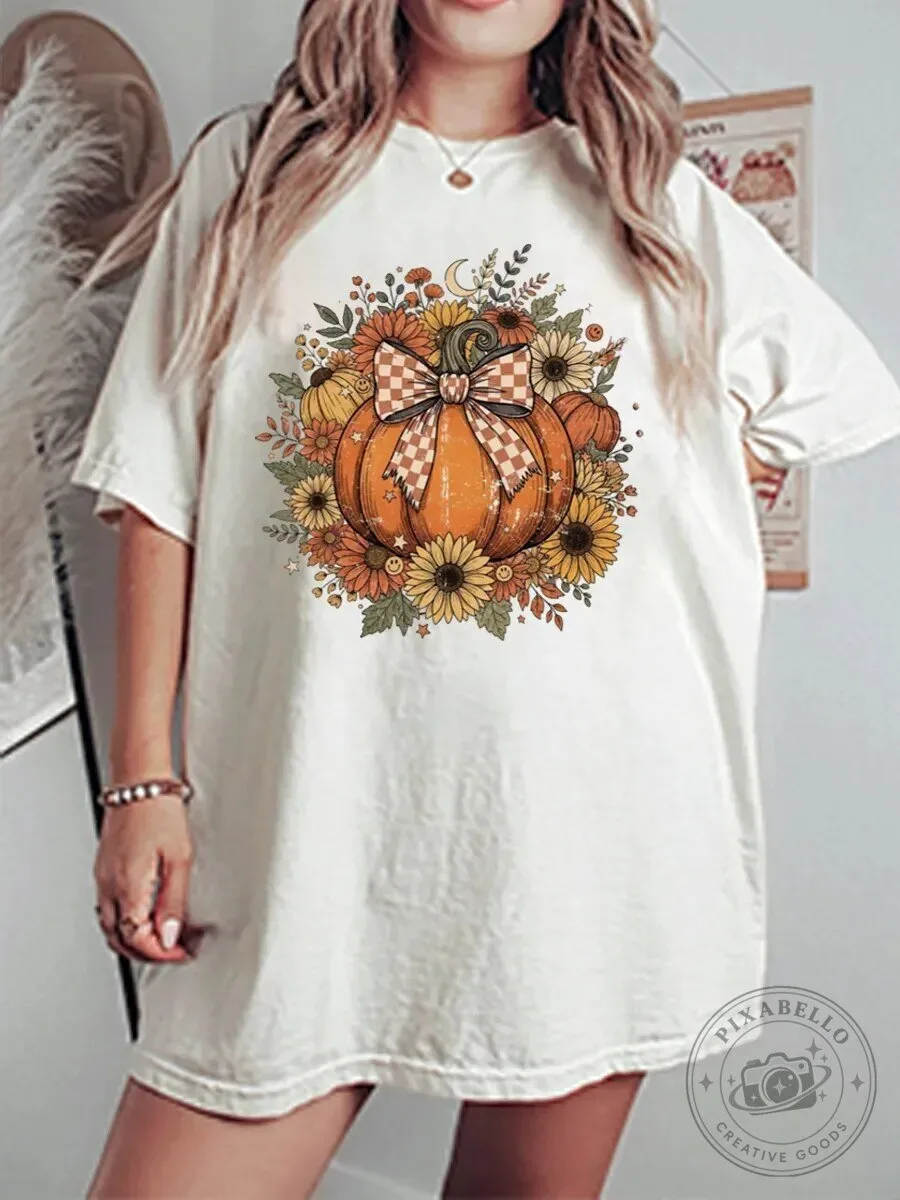 Autumn Harvest Pumpkin and Sunflower Floral Arrangement Oversized T-Shirt